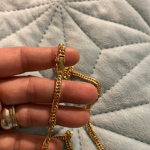 K18 750 JAPAN NECKLACE - Picture 4 of 6